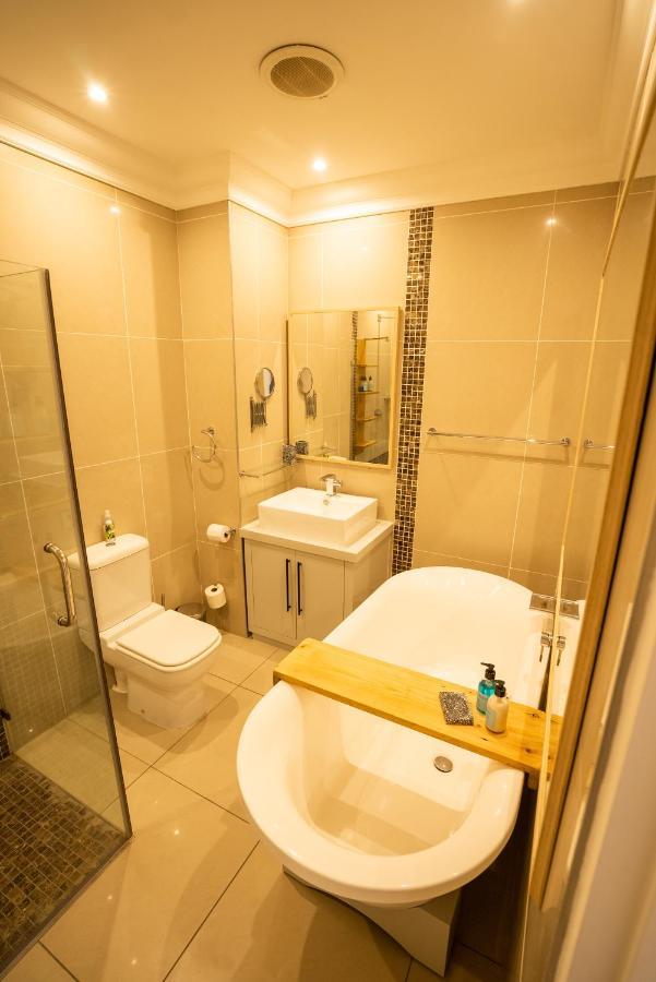 Deja Blue Beachfront Villa, Newly Renovated Langstrand Luaran gambar