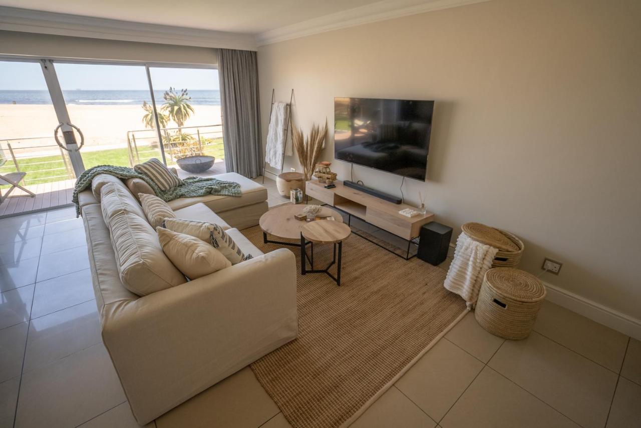 Deja Blue Beachfront Villa, Newly Renovated Langstrand Luaran gambar