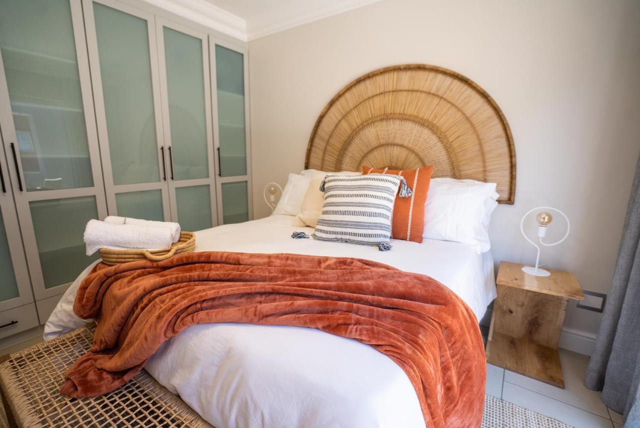 Deja Blue Beachfront Villa, Newly Renovated Langstrand Luaran gambar