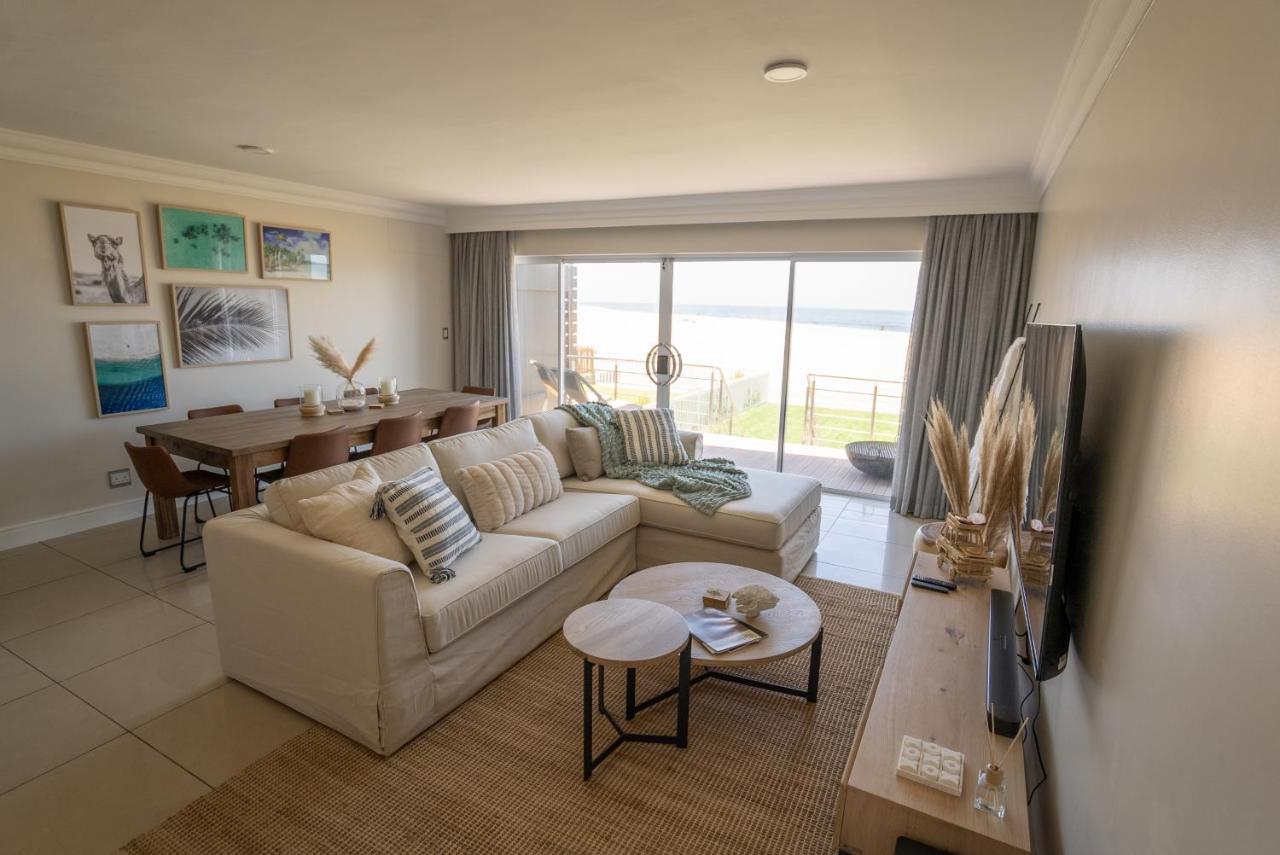 Deja Blue Beachfront Villa, Newly Renovated Langstrand Luaran gambar