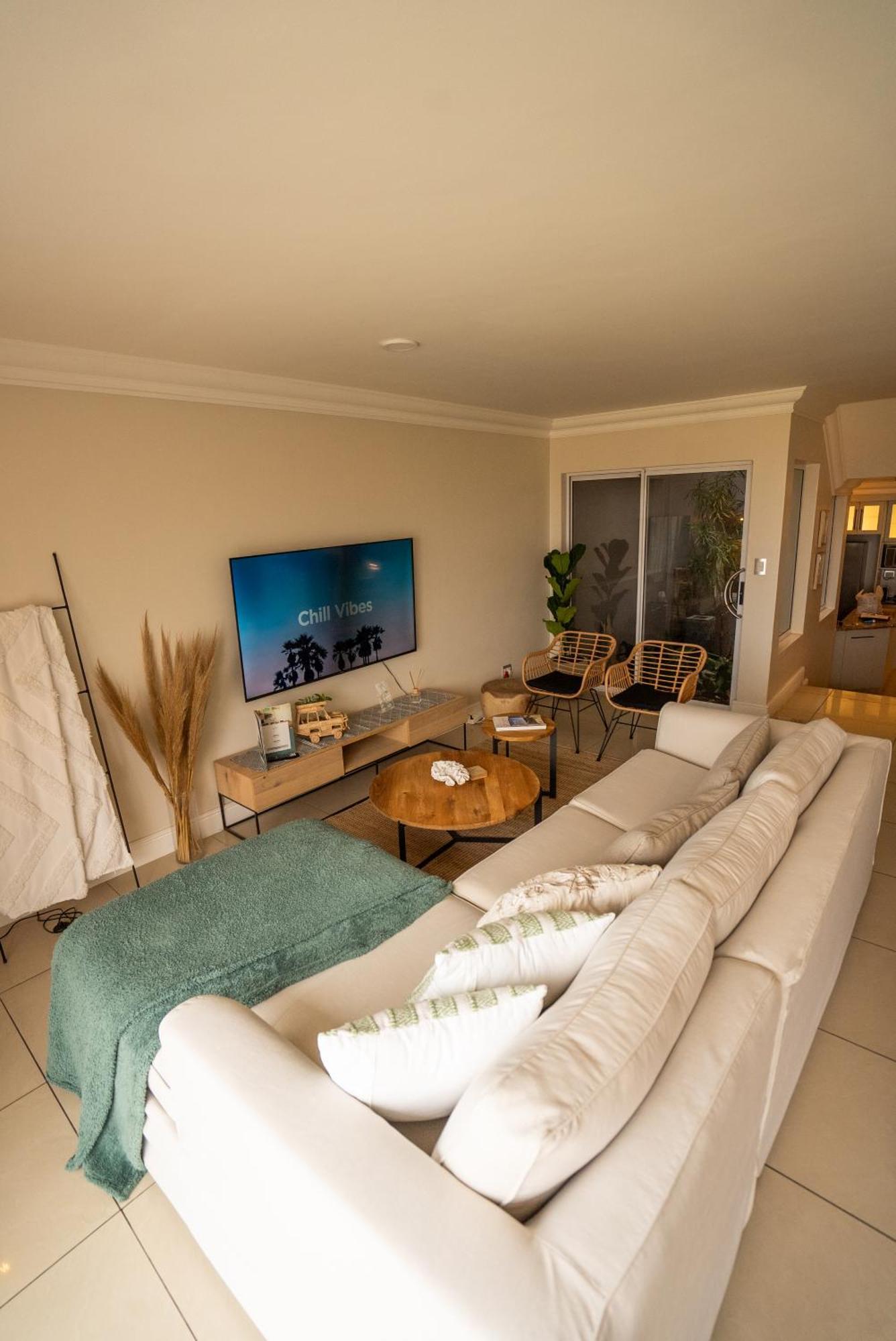 Deja Blue Beachfront Villa, Newly Renovated Langstrand Luaran gambar