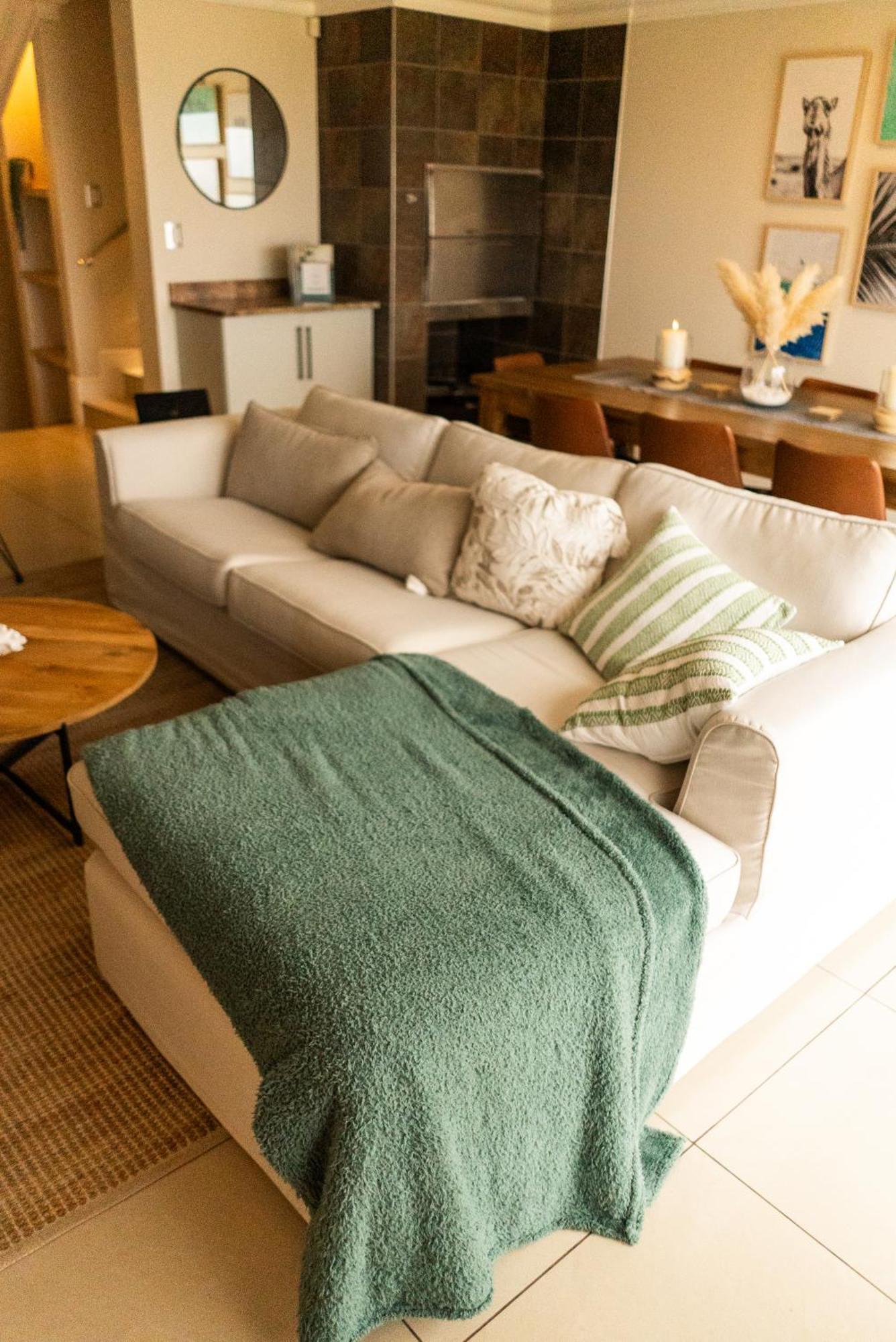 Deja Blue Beachfront Villa, Newly Renovated Langstrand Luaran gambar