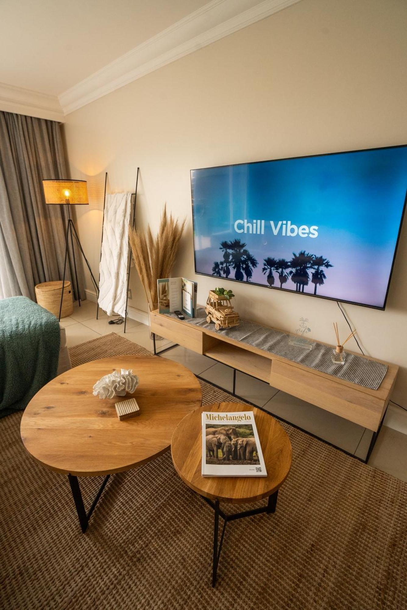 Deja Blue Beachfront Villa, Newly Renovated Langstrand Luaran gambar